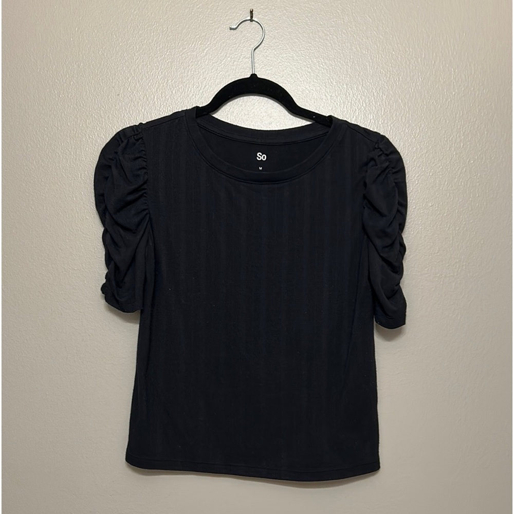 Black Cropped Shirt